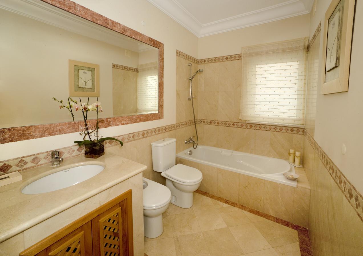 Luxury One Bedroom Palheiro Village By Hr Madeira Funchal  Bagian luar foto