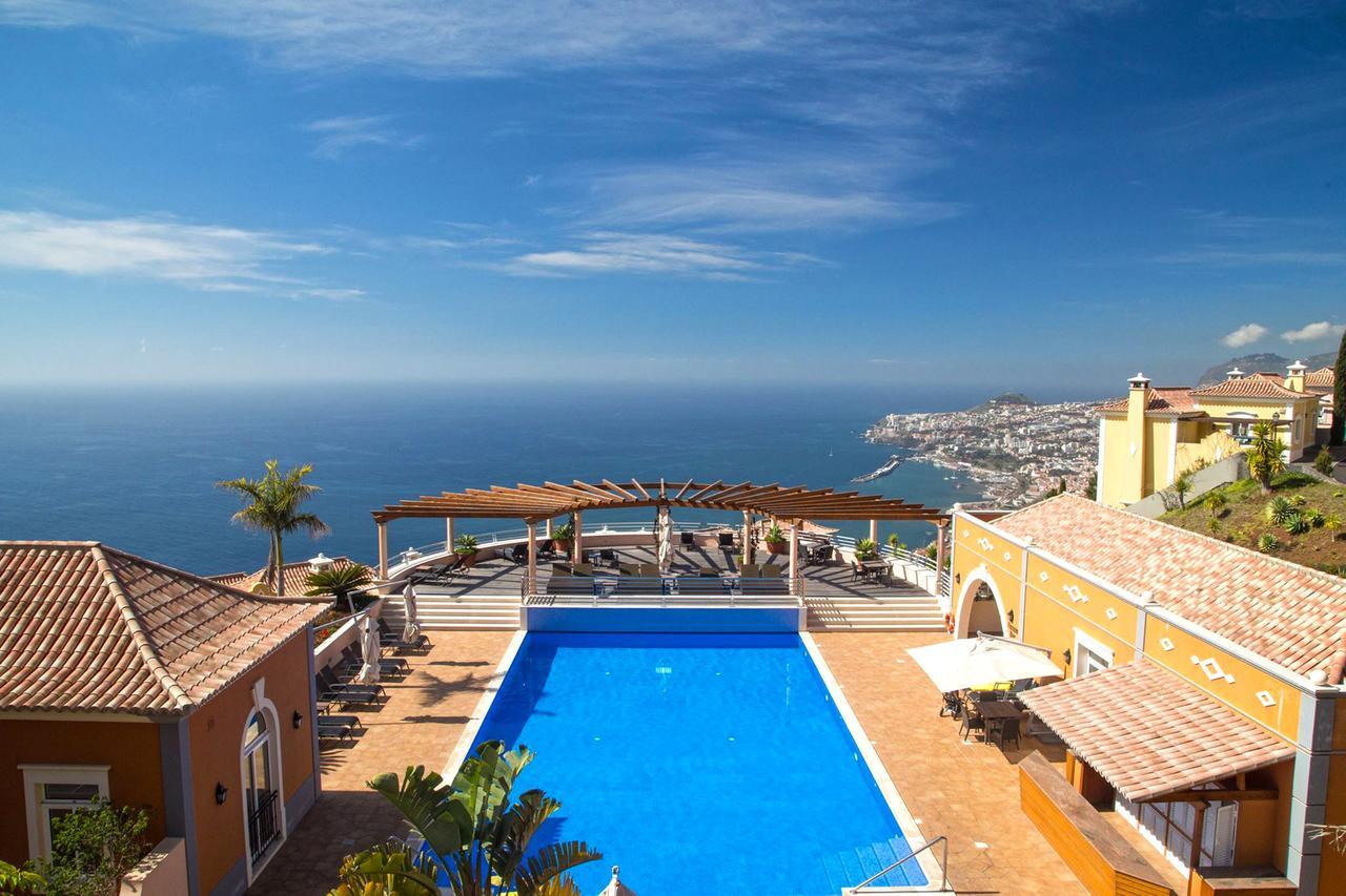 Luxury One Bedroom Palheiro Village By Hr Madeira Funchal  Bagian luar foto